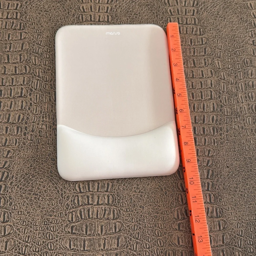 Mosiso Ergonomic Mouse Pad with Wrist Rest Beige Memory Foam Anti-Slip Base